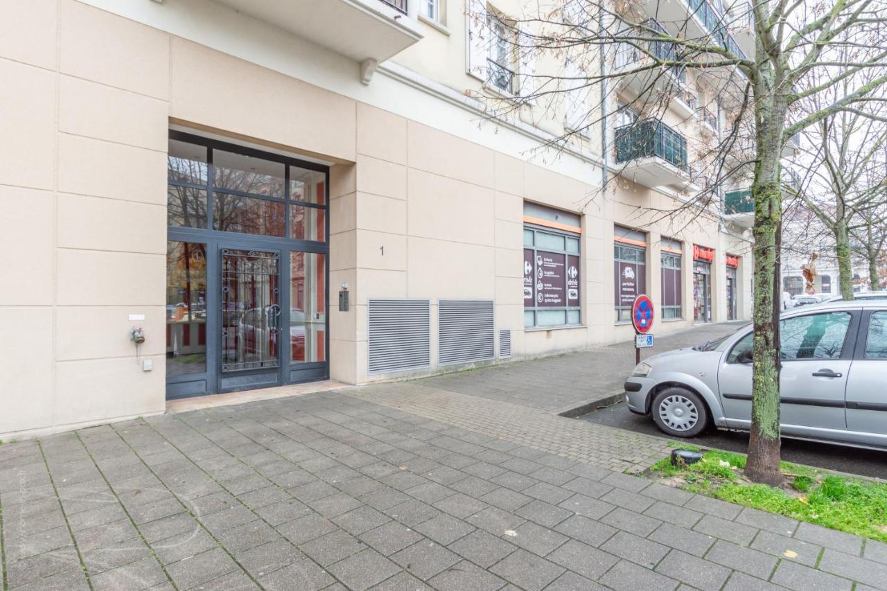 Ferienwohnung Mindset For 7 - Fairytale Factory Bussy-Saint-Georges Exterior foto